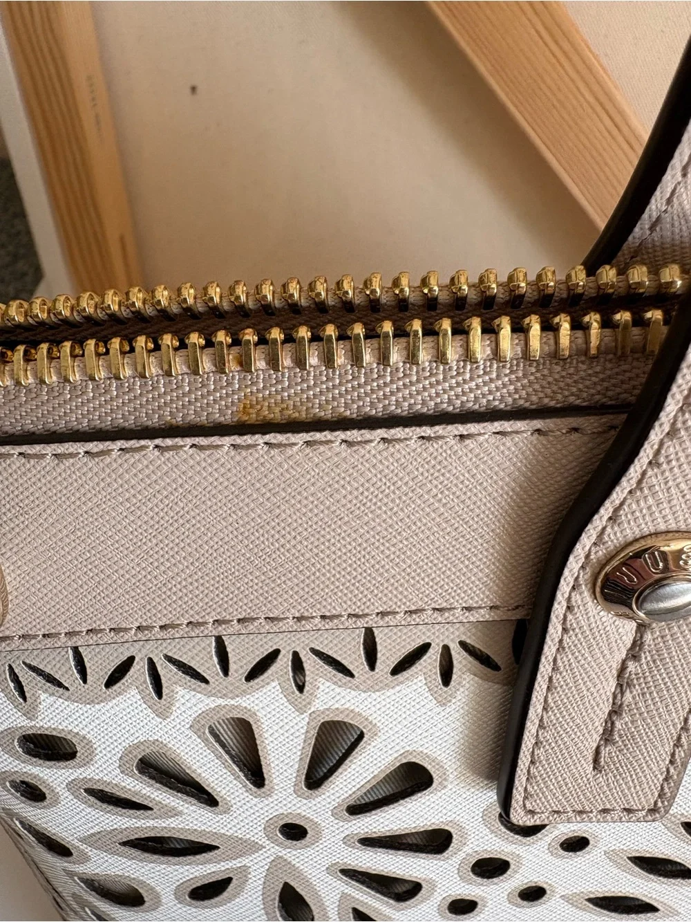 henri bendel laser cut satchel w crossbody NWT rare - Picture 11 of 11